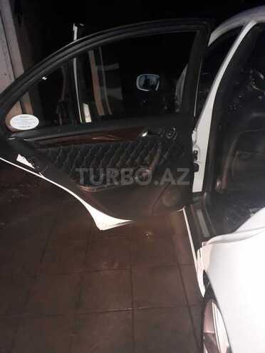 Mercedes C 320 2000, 370,000 km - 0.4 л - Bakı