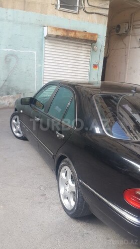 Mercedes E 280 1999, 210,000 km - 2.4 l - Bakı