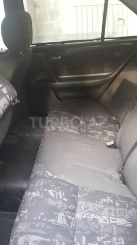Mercedes E 280 1999, 210,000 km - 2.4 l - Bakı