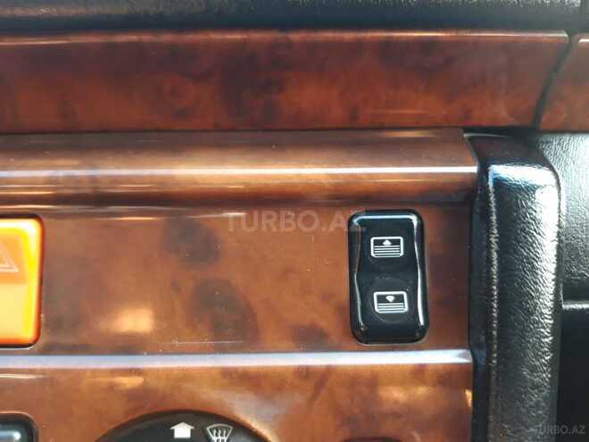 Mercedes E 220 1995, 272,000 km - 2.2 л - Gəncə