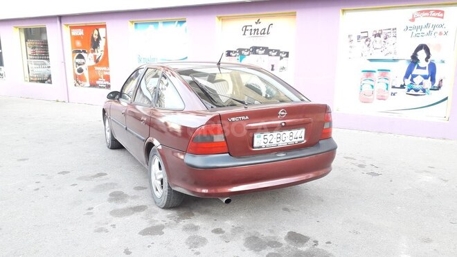Opel Vectra 1996, 226,000 km - 2.0 l - Bakı