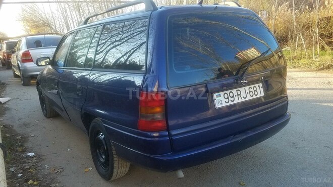 Opel Astra 1997, 369,000 km - 1.6 l - Bakı