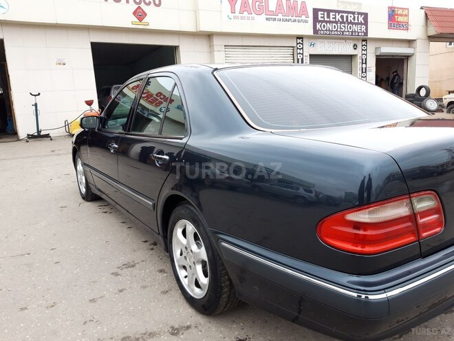 Mercedes E 240 2000, 270,000 km - 2.6 l - Sumqayıt