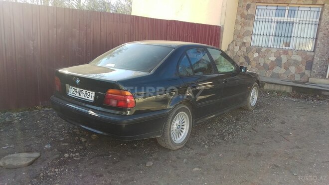 BMW 520 1996, 350,000 km - 2.0 l - Qusar
