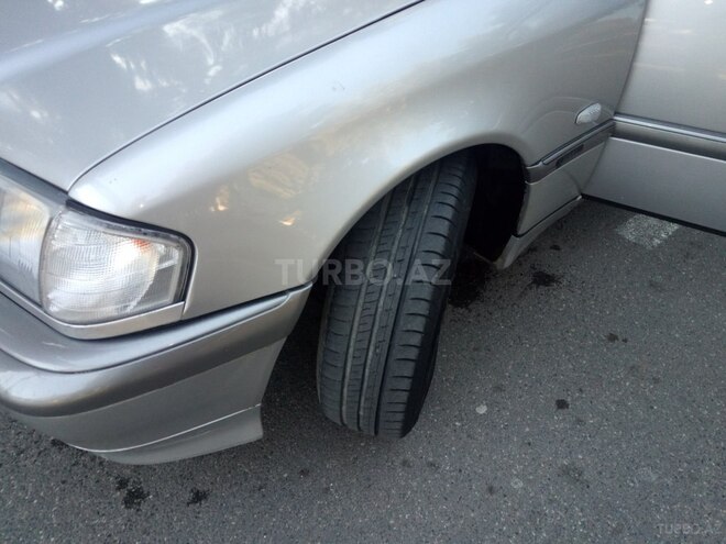 Mercedes C 200 2000, 236,692 km - 2.0 l - Sumqayıt