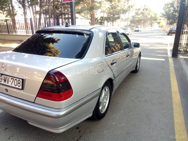 Mercedes C 200 2000, 236,692 km - 2.0 l - Sumqayıt