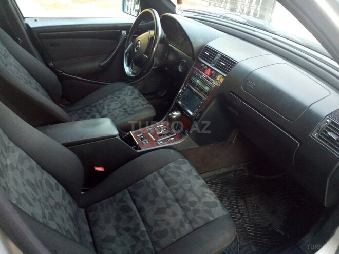 Mercedes C 200 2000, 236,692 km - 2.0 l - Sumqayıt