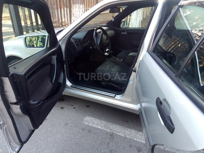 Mercedes C 200 2000, 236,692 km - 2.0 l - Sumqayıt