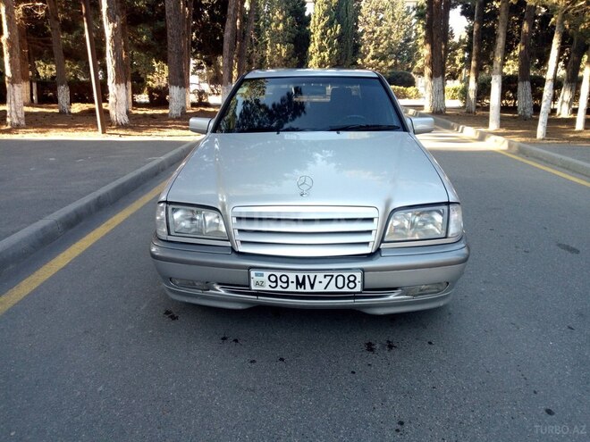 Mercedes C 200 2000, 236,692 km - 2.0 l - Sumqayıt
