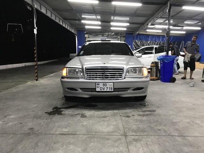 Mercedes C 230 1999, 253,000 km - 2.3 l - Bakı