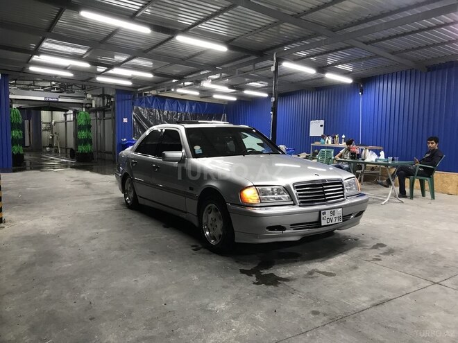 Mercedes C 230 1999, 253,000 km - 2.3 l - Bakı