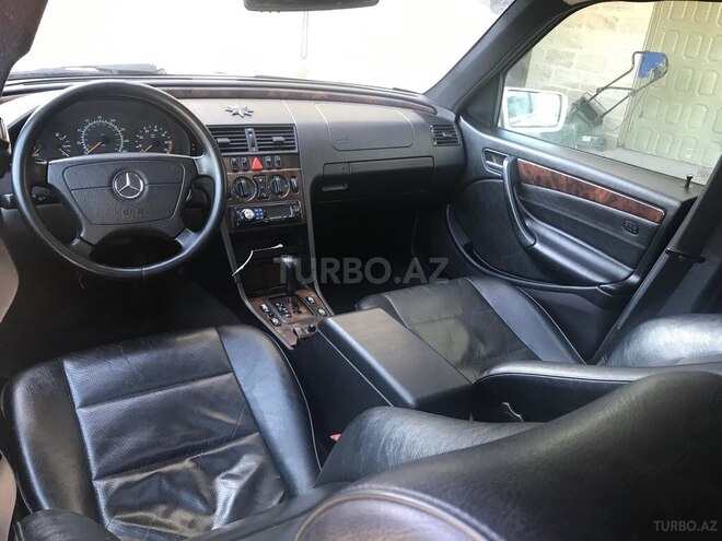 Mercedes C 230 1999, 253,000 km - 2.3 l - Bakı