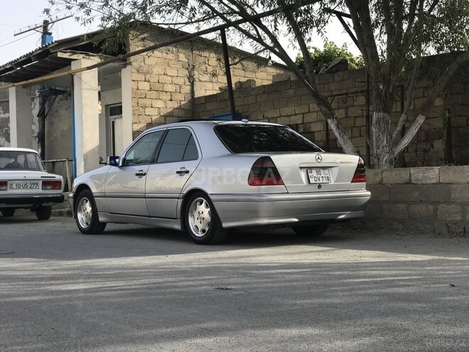 Mercedes C 230 1999, 253,000 km - 2.3 l - Bakı