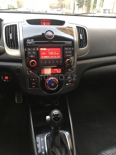 Kia Cerato Koup 2011, 132,000 km - 2.0 l - Bakı