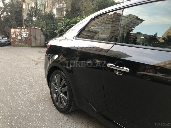 Kia Cerato Koup 2011, 132,000 km - 2.0 l - Bakı