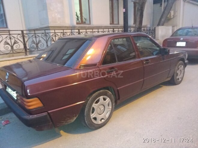 Mercedes 190 1992, 269,292 km - 1.8 л - Bakı