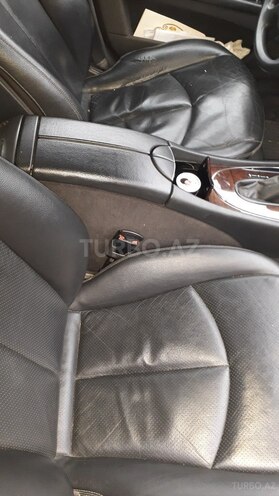 Mercedes E 220 2004, 29,000 km - 2.2 л - Şirvan