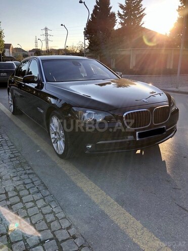 BMW 750 2011, 139,000 km - 4.4 l - Bakı