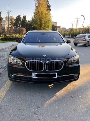 BMW 750 2011, 139,000 km - 4.4 l - Bakı