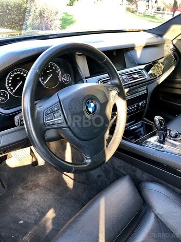BMW 750 2011, 139,000 km - 4.4 l - Bakı