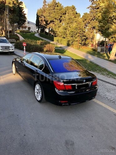 BMW 750 2011, 139,000 km - 4.4 l - Bakı