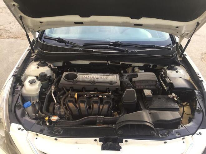 Hyundai Sonata 2010, 132,000 km - 2.4 l - Bakı