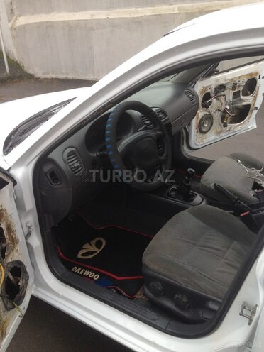 Daewoo Nubira 2000, 300,009 km - 1.6 l - Qax