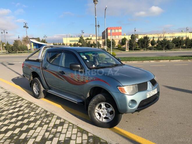 Mitsubishi L200 2008, 184,000 km - 2.5 l - Bakı