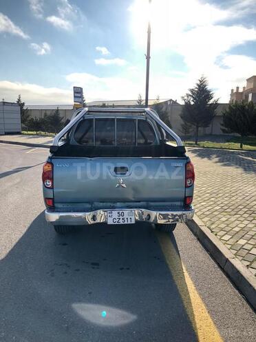 Mitsubishi L200 2008, 184,000 km - 2.5 l - Bakı