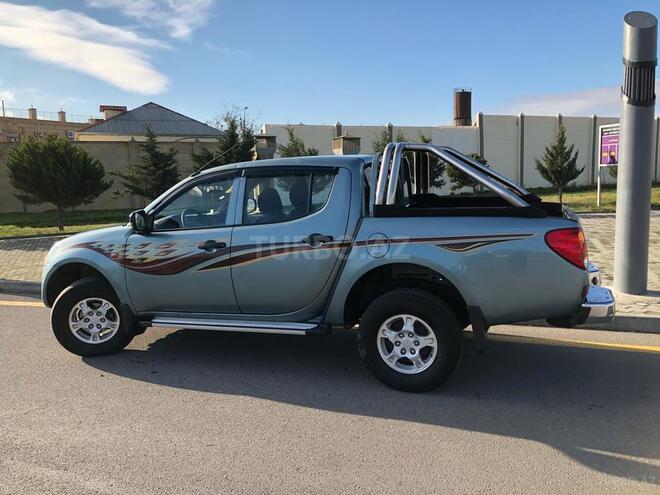 Mitsubishi L200 2008, 184,000 km - 2.5 l - Bakı