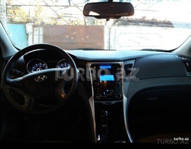 Hyundai Sonata 2012, 78,000 km - 2.4 l - Salyan