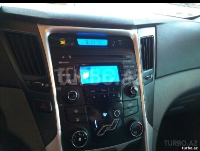Hyundai Sonata 2012, 78,000 km - 2.4 l - Salyan