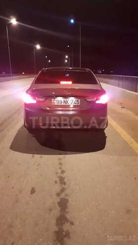 Hyundai Sonata 2012, 78,000 km - 2.4 l - Salyan
