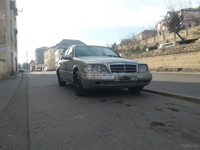 Mercedes C 220 1995, 264,635 km - 2.2 l - Bakı