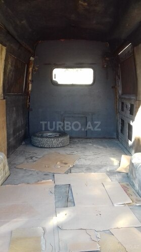 Mercedes 208 D 1994, 420,000 km - 2.3 l - Bakı