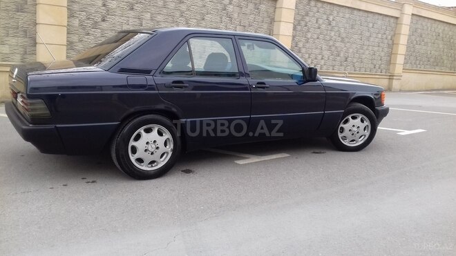 Mercedes 190 1989, 233,742 km - 2.0 l - Bakı