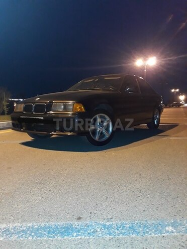 BMW 316 1992, 403,000 km - 0.2 l - Sumqayıt
