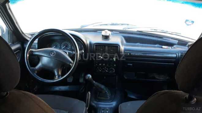 GAZ 31105 2005, 114,200 km - 2.3 l - Sumqayıt