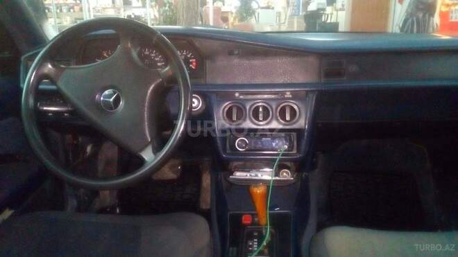 Mercedes 190 1990, 290,000 km - 2.0 l - Bakı