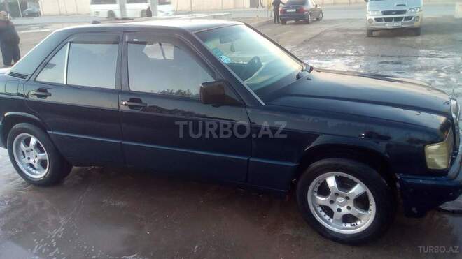 Mercedes 190 1990, 290,000 km - 2.0 l - Bakı
