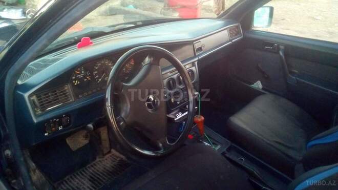 Mercedes 190 1990, 290,000 km - 2.0 l - Bakı