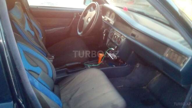Mercedes 190 1990, 290,000 km - 2.0 l - Bakı