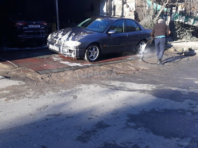 Opel Omega 1996, 1,906,455 km - 2.5 l - Bakı
