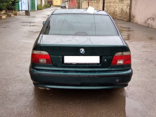 BMW 528 1998, 269,560 km - 2.8 l - Bakı