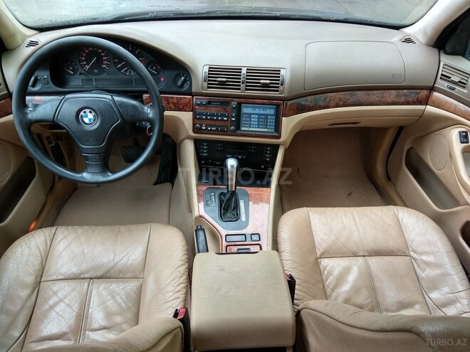 BMW 528 1998, 269,560 km - 2.8 l - Bakı