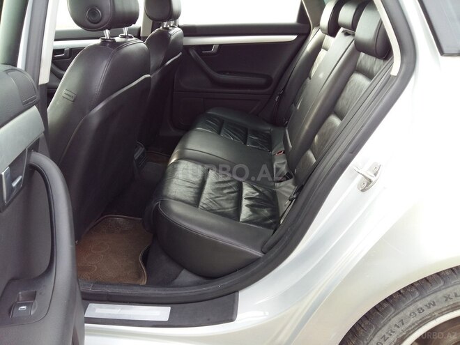 Audi A4 2006, 242,000 km - 2.0 л - Lənkəran