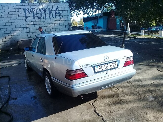 Mercedes E 200 1994, 350,000 km - 2.0 l - Ağcabədi