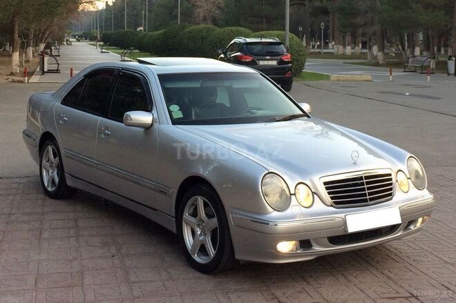 Mercedes E 320 2000, 246,065 km - 3.2 л - Sumqayıt