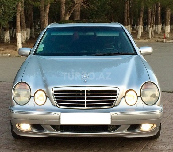 Mercedes E 320 2000, 246,065 km - 3.2 л - Sumqayıt