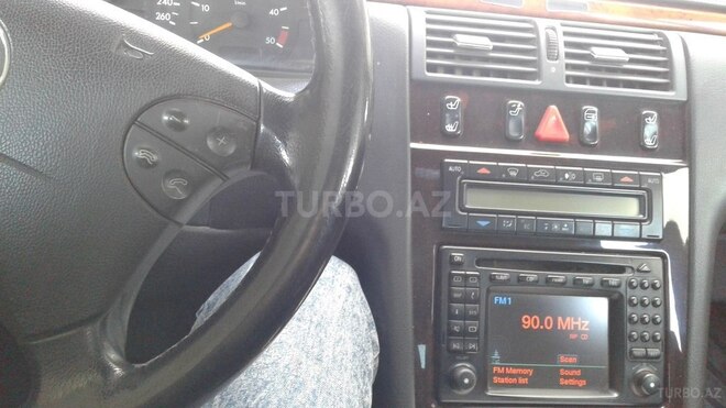 Mercedes E 320 2001, 44,000 km - 3.2 l - Bakı